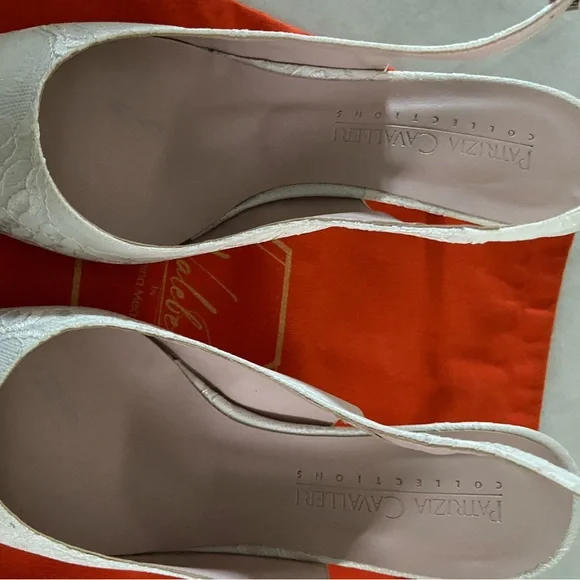 Women's White Lace Slingback Heels (new, never worn) - Picture 4 of 6